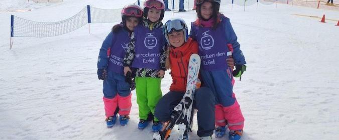 Kids Ski Lessons (4-13 y.) for Beginners from Alpin Ski School Patscherkofel
