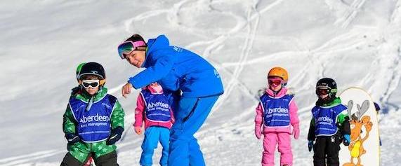 Kids Ski Lessons "Polar Bears" (3-5 y.) from Altitude Ski School Verbier & Gstaad