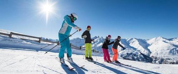 Kids Ski Lessons (8-12 y.) - Max 10 per group from ESI Alpe dHuez - European Ski School