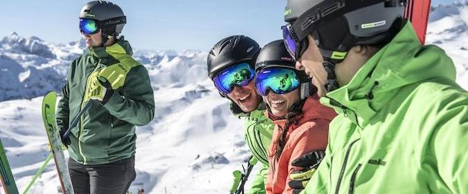 Private Ski Lessons for Adults from Freedom Snowsports Mont Blanc