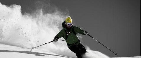 Private Off-Piste Skiing Lessons for Teens and Adults from Motion Outdoor Center Lofer