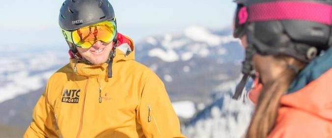 Private Snowboarding Lessons for Families of All Levels from NTC SPORTS Ski School Oberstdorf