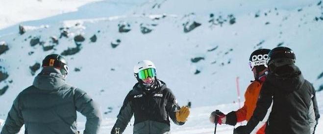 Semi-Private Adult Ski Lessons (from 17 y.) for All Levels from PDS Snowsport - Ski and Snowboard School