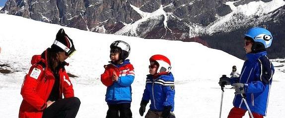 Kids Ski Lessons (4-14 y.) for All Levels from Scuola Sci Cortina
