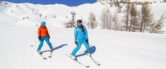 Private Ski Lessons for Adults of All Levels from Ski School 360 Samoëns