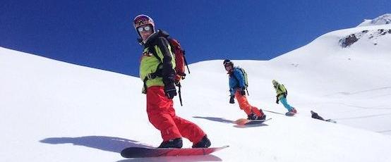Snowboarding Lessons (from 7 y.) from Ski School ESF La Plagne