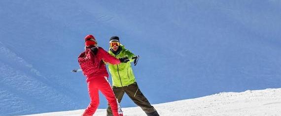 Private Ski Lessons for Adults of All Levels from Ski School Evolution 2 Avoriaz