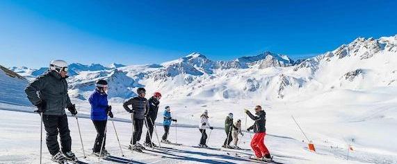 Adult Ski Lessons (from 15 y.) for Beginners from Ski School Evolution 2 La Clusaz