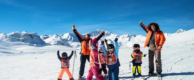 Kids Ski Lessons (6-13 y.) - Max 8 per group from Ski School Evolution 2 Val dIsère