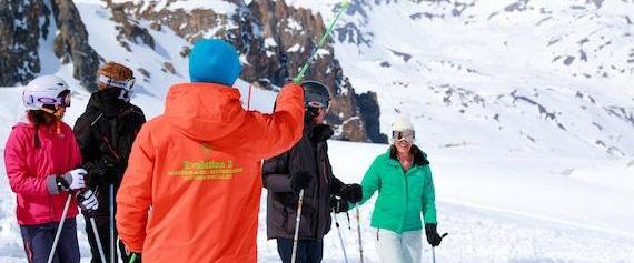 Adult Ski Lessons (from 14 y.) - Max 8 per group from Ski School Evolution 2 Val Thorens