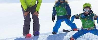 Kids Ski Lessons (5-13 y.) - Max 7 per group from Ski School Prosneige Méribel