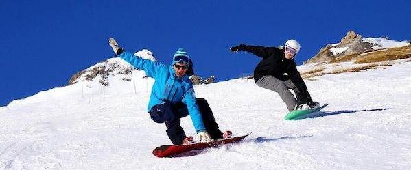 Private Snowboarding Lessons for All Levels from Ski School SnoCool Espace Killy