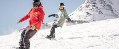 Private Snowboarding Lessons for Adults of All Levels from Ski School Vacancia Sölden