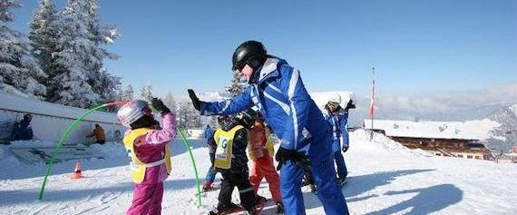 Kids Ski Lessons (5-12 y.) for Beginners from Snowsports Alpbach Aktiv