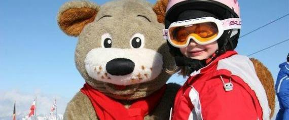 Private Ski Lessons for Kids of All Levels from Snowsports Alpbach Aktiv