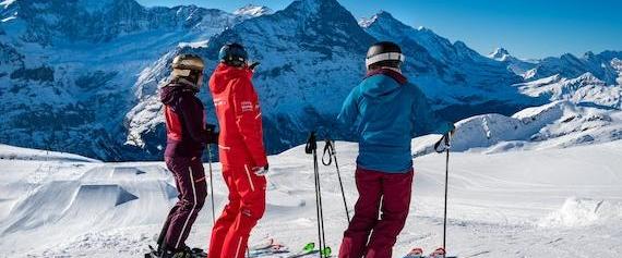 Adult Ski Lessons for Beginners from Swiss Ski School Grindelwald