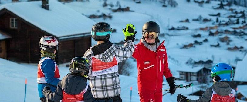 Kids Ski Lessons (6-15 y.) for First Timers from Swiss Ski School Grindelwald
