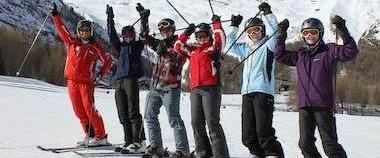 Adult Ski Lessons for All Levels from Swiss Ski School Saas-Fee