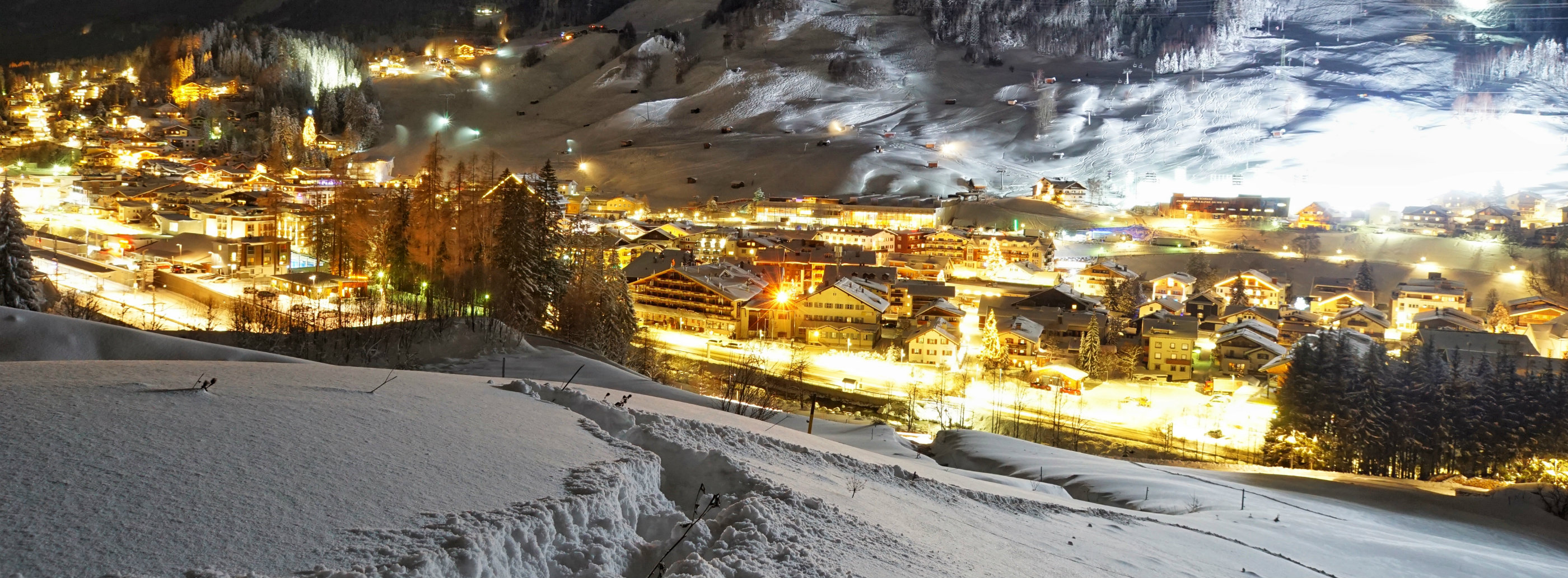 St Anton St Anton by night