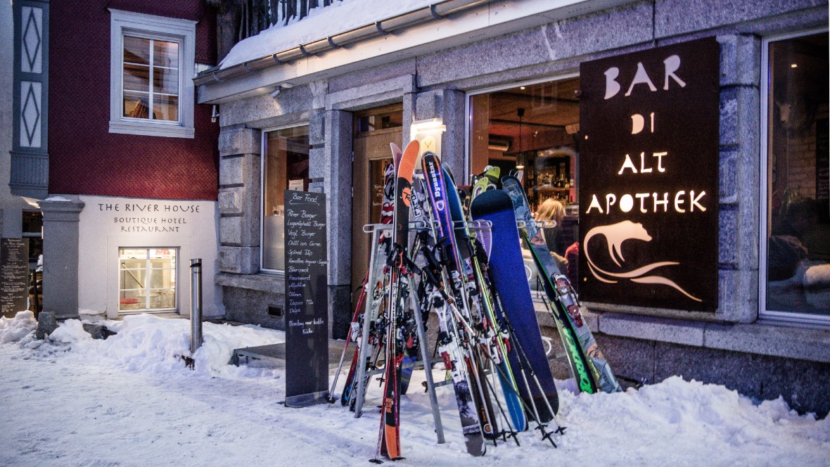 Andermatt_apres-ski_Alte_Apoteke © Andermatt Tourism