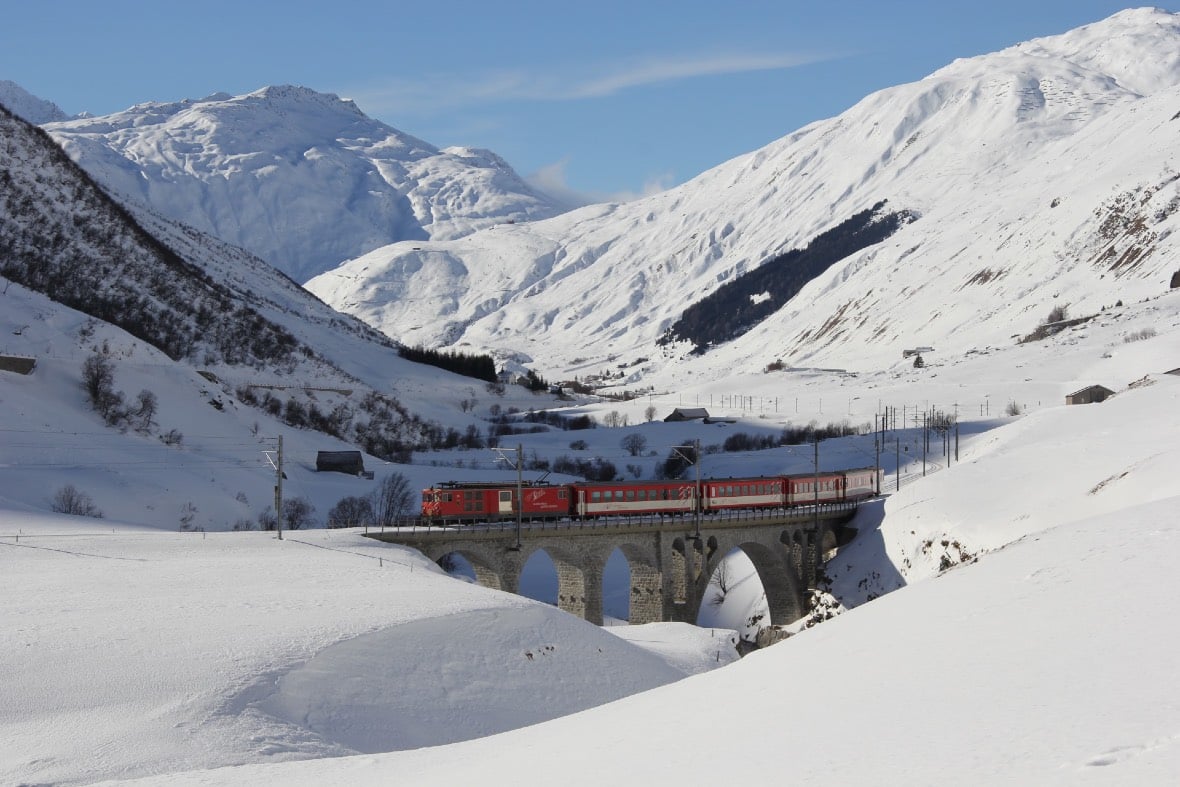 Andermatt_getting_there_by_train © Andermatt Tourism