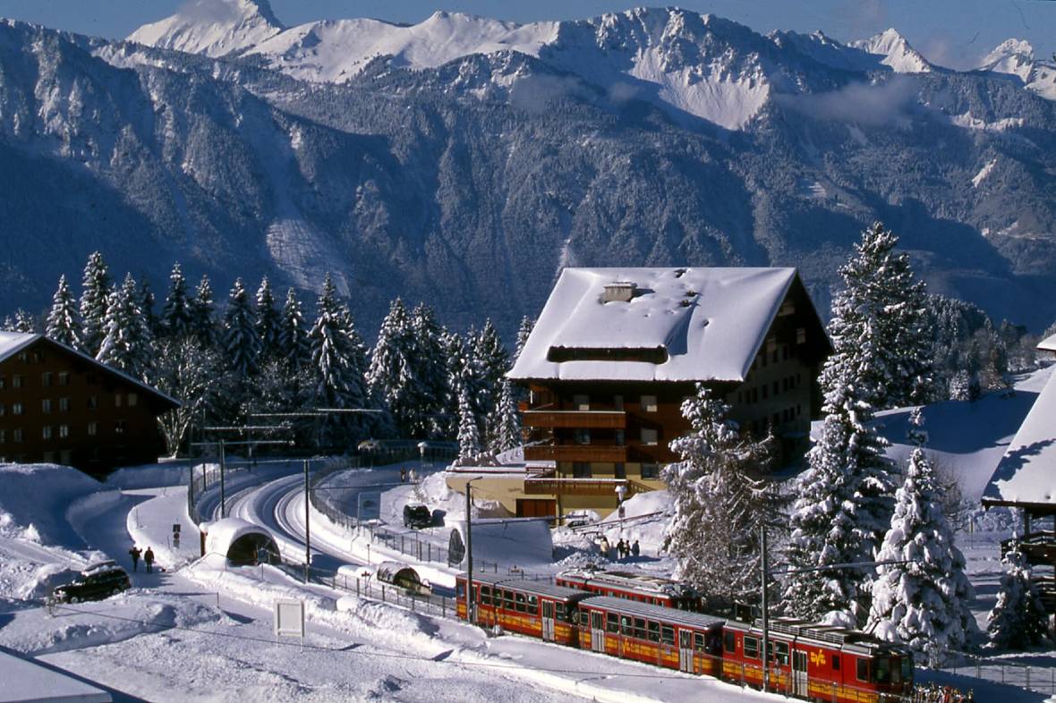 Villars ski resort – easily reached by car or train