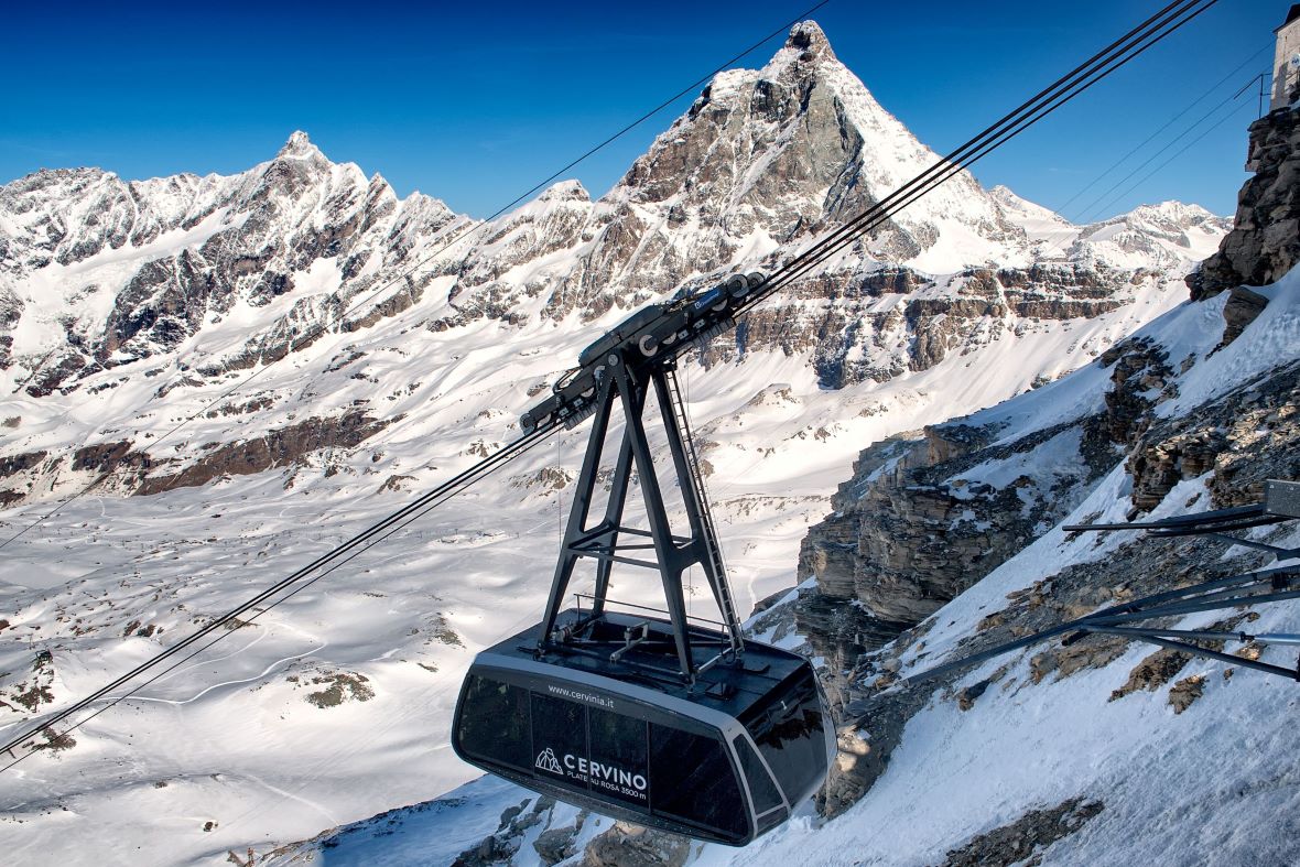Cable car in Cervinia with the Matterhorn in background