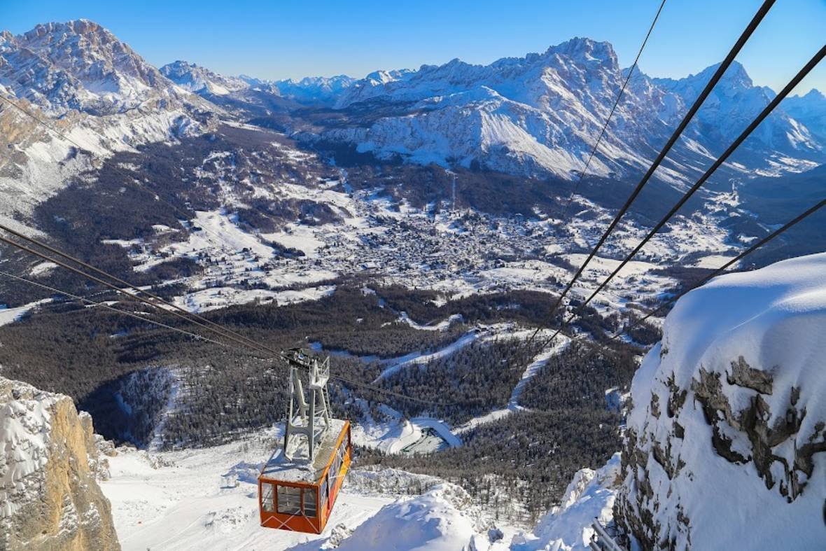 Funivia Ra Valles Cable Car Cortina d'Ampezzo