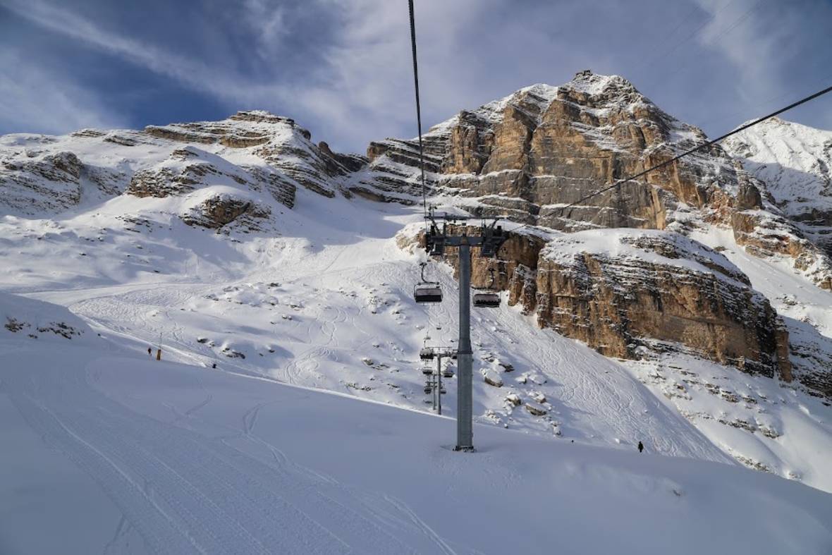 Tofana Chairlift Cortina d'Ampezzo