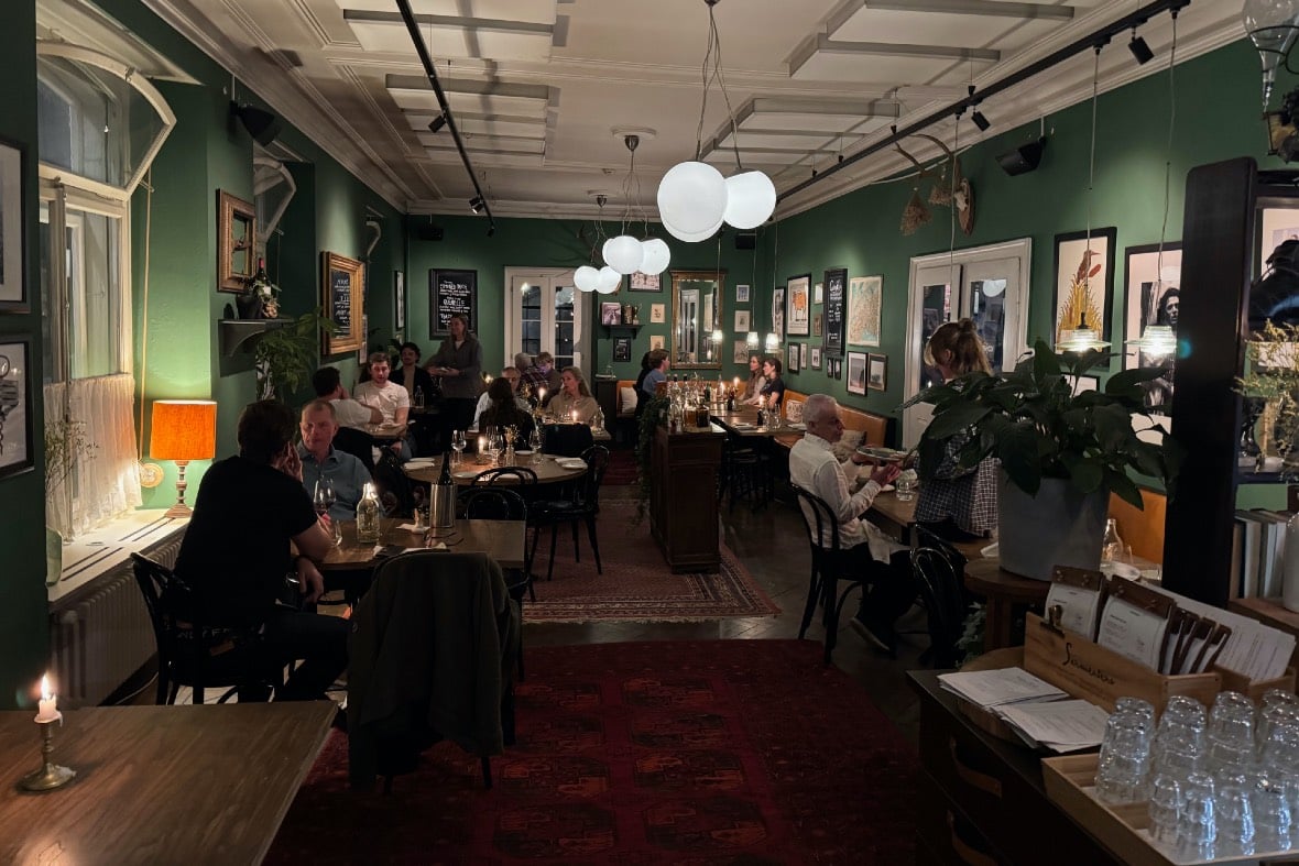 Engelberg Apres-Ski Brasserie-Konrad Restaurant © Ultimate-Ski.com