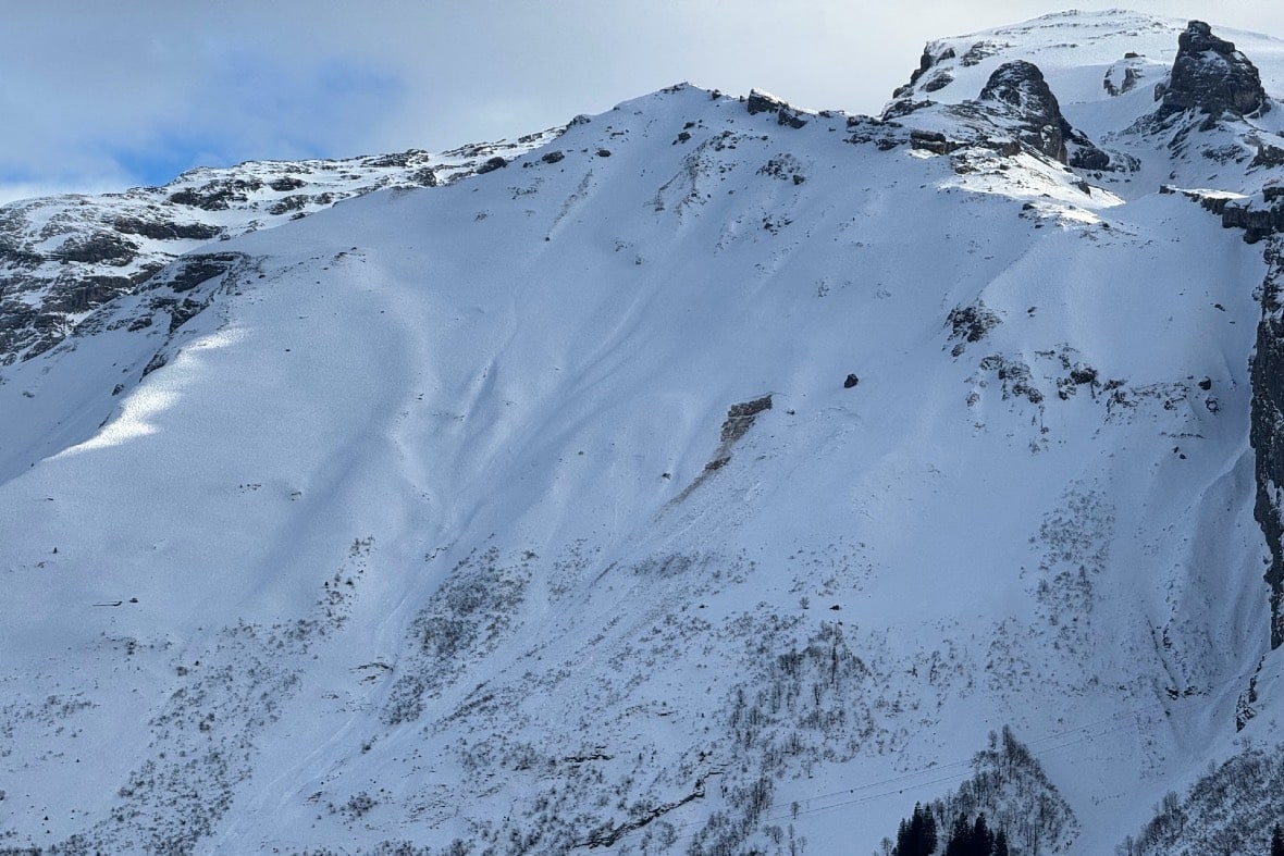 Engelberg_Skiing_0ff-Piste_Laub @ Ultimate-Ski.com