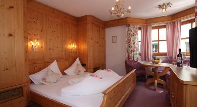 Hotel Central Ischgl Bedroom