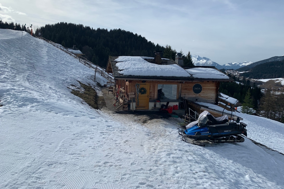 Papi Jo Mountain Restaurant below the Serpentine piste in Grand Bornand