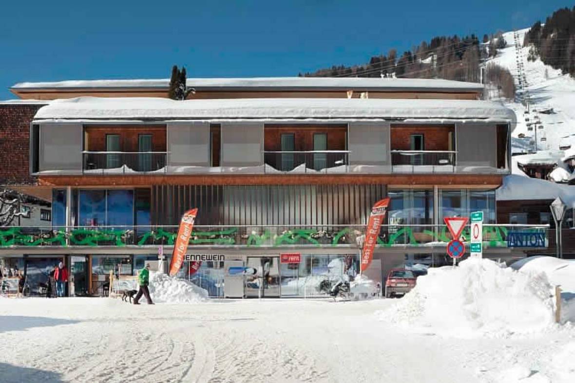 Jennewein Last Minute Rental store near Galzighbahn St Anton