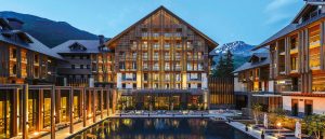 The-Chedi-Andermatt-The-Courtyard-Dining