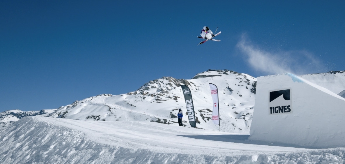Freestyle skier in Tignes snowpark in Tignes 2100
