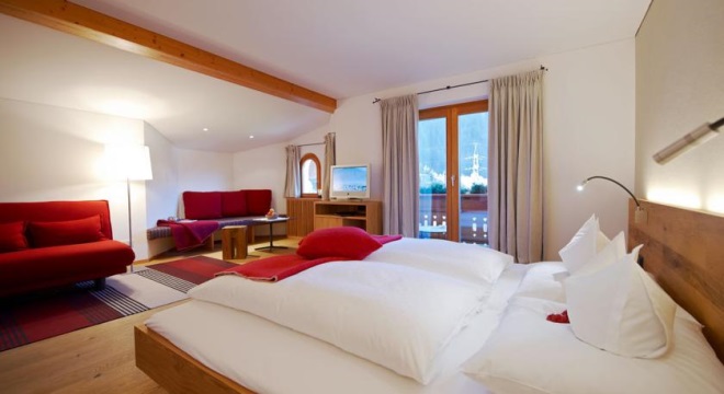 Alpenhotel Montafon Room1 660x360