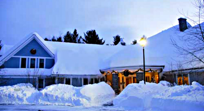 Stone Hill Inn Exterior 660X360