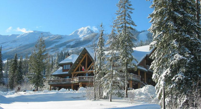 Vagabond Lodge at Kicking Horse Ultimate