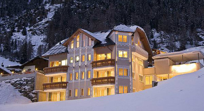 Hotel Alpenstern Exterior1 660x360