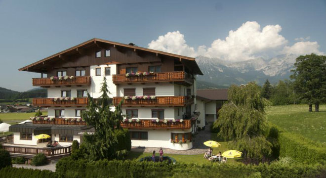 Hotel Bergland Soll Exterior 660x360