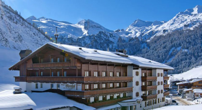 Hotel Alpenhof Exterior 660x360