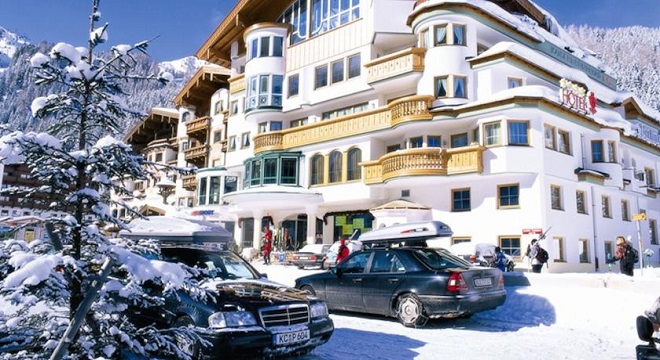 hotel gletscher & spa neuhintertux exterior 660x360