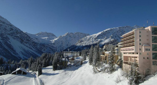 Hotel Cristallo Arosa Exterior 660x360