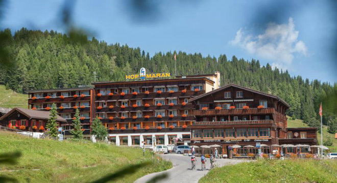 Golf & Sporthotel Hof Maran Arosa Exterior 660x360