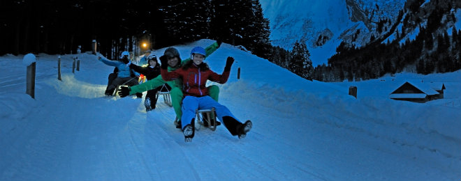 Engelberg Night Tobogganing 660x260