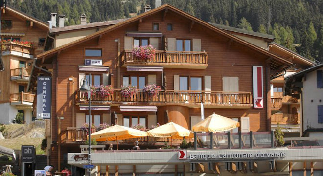 Central Hotel Verbier Ext. 660x360