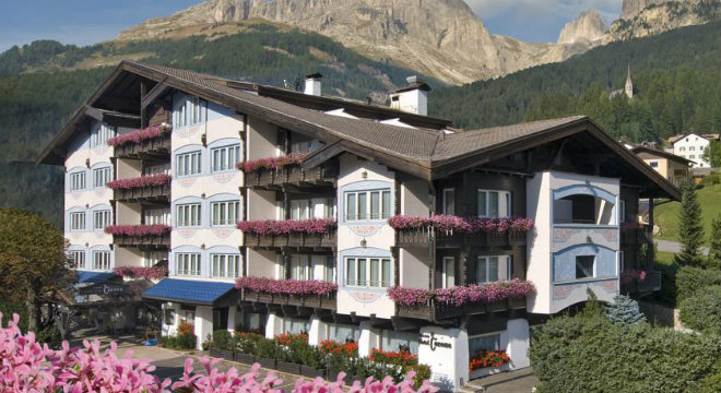 Alpen Hotel Corona Ext.
